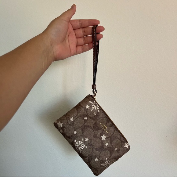 Coach Corner Zip Wristlet with Star and Snowflake Print - Picture 3 of 9
